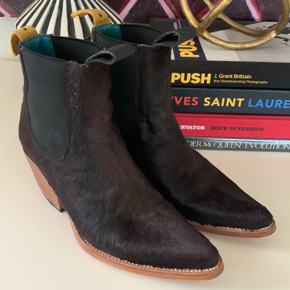 PsKaufman black fur freeway boots Size 7